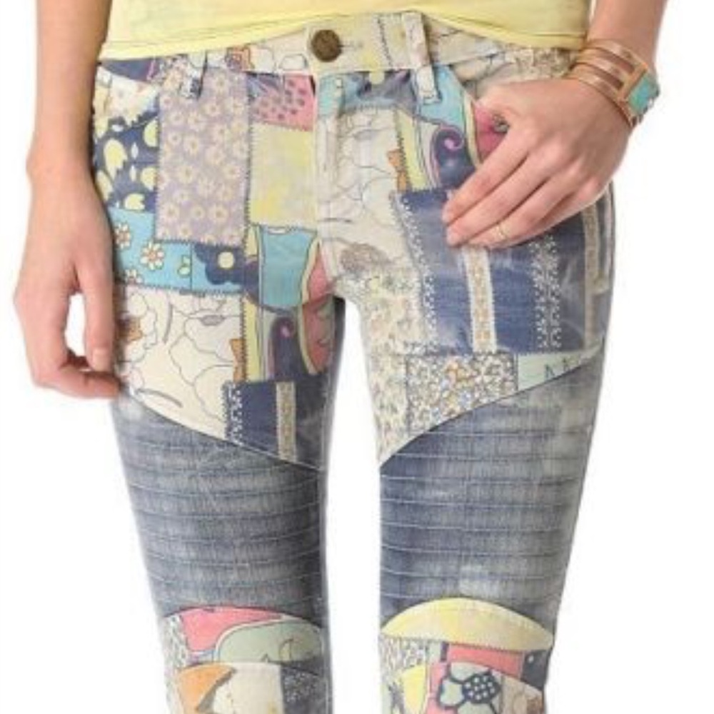 🎉Host Pick🎉Current/Elliot patchwork moto style jeans with pastel floral denim!